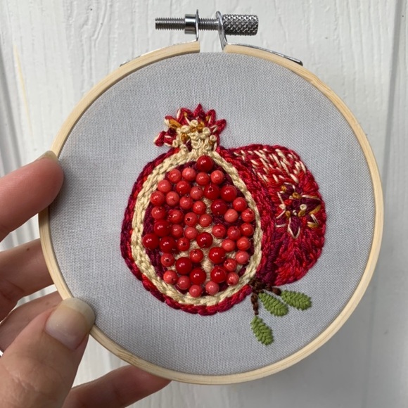 Sold on Etsy. Pomegranate 3D embroidery 🌿❤️ - Picture 2 of 5